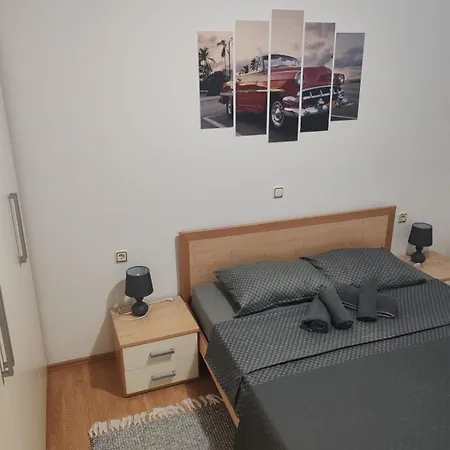 Charlie Apartment